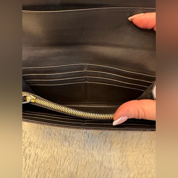 Miu Miu Brown Croc Embossed Wallet - Picture 10 of 15